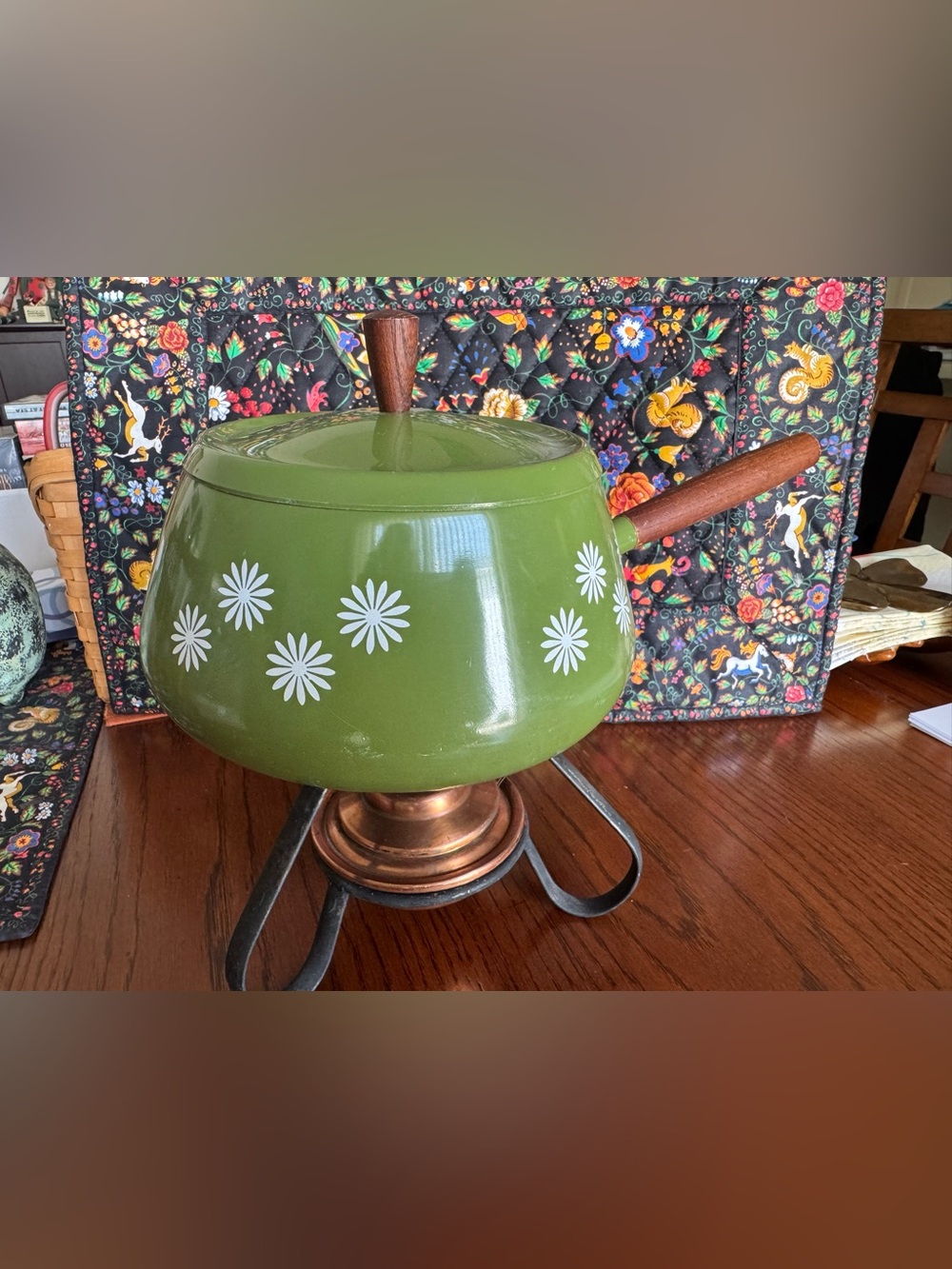 Vintage MCM Avocado Green Enamel Fondue Set Daisy Floral Pot Stand Tray 1970s